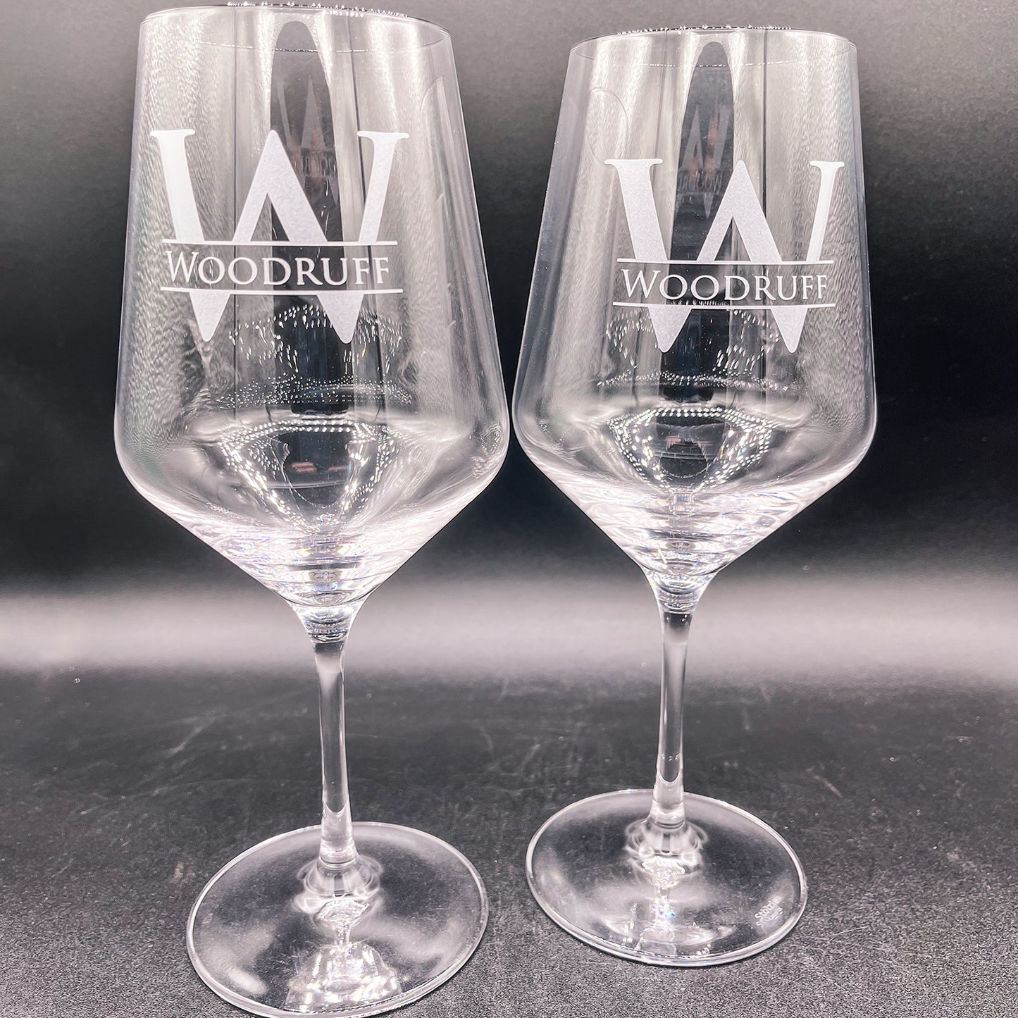 Split Monogram Engraved Stemmed Wine Glass